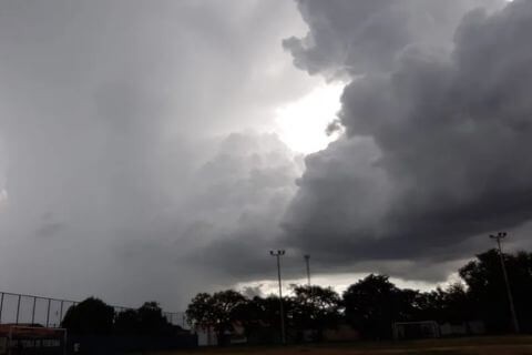 Rios em Alerta e Comunidades sob Aviso de Chuva no Piauí